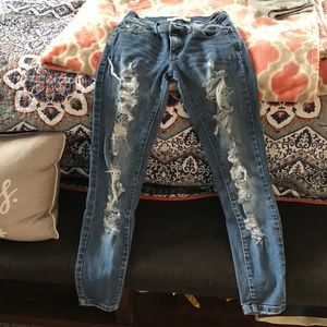 Kancan Distressed Jeans